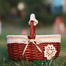 将图片加载到图库查看器，Wicker Basket Picnic Basket Gift Empty Oval Willow Woven Basket Easter Large Storage Wine Basket
